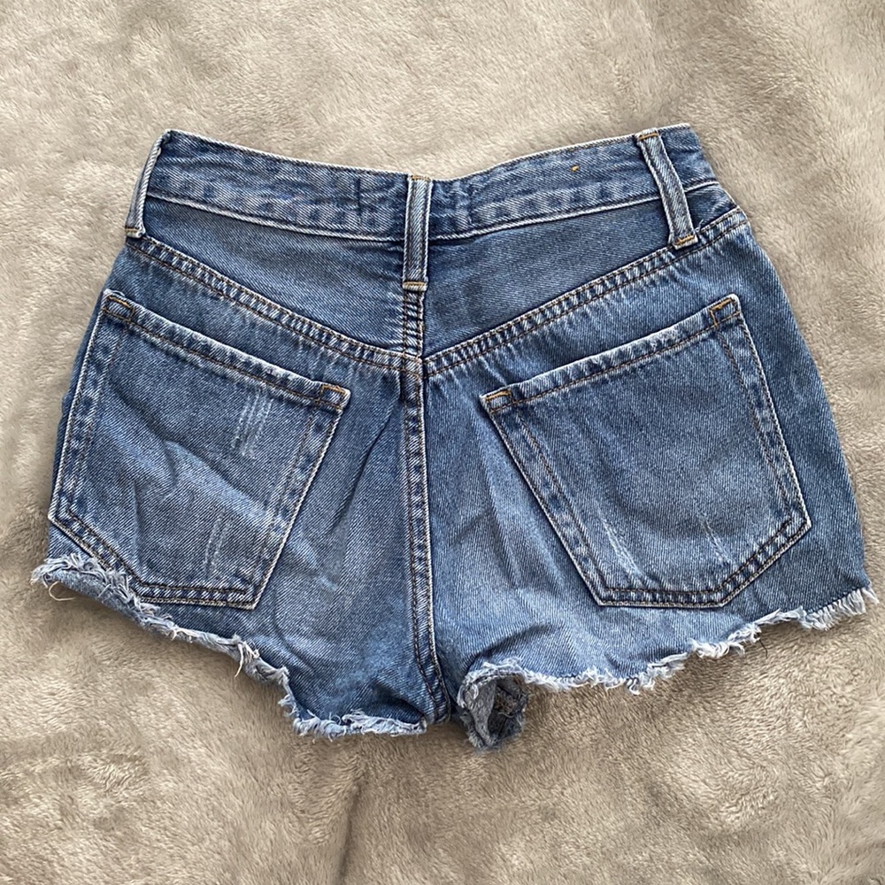 ANGEL KISS Brand. Size 00. - Picture 2 of 3